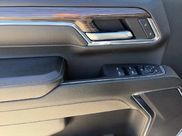 Used 2024 Gray Chevrolet LT image 18
