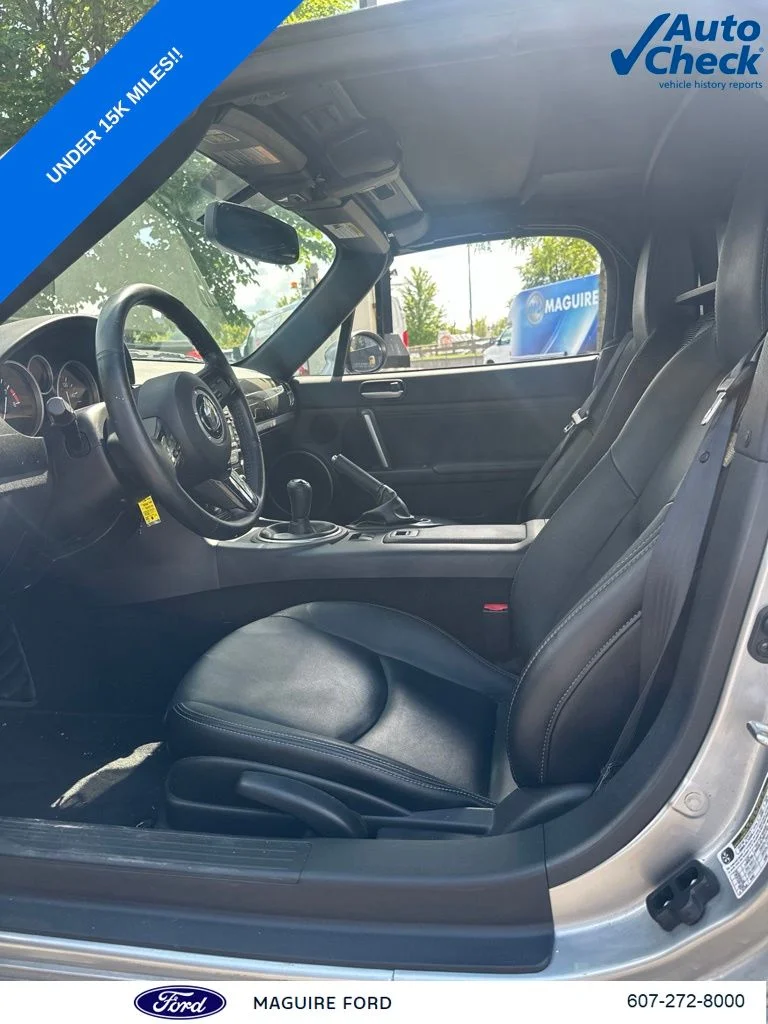 Used 2014 Liquid Silver Metallic Mazda Grand Touring image 11
