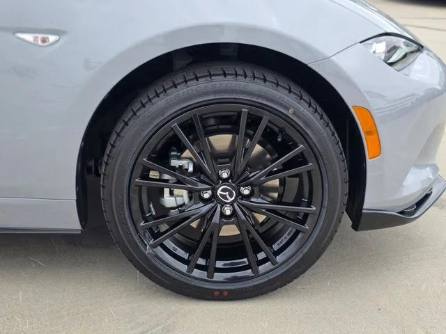 New 2026 Aero Gray Metallic Mazda Club image 8