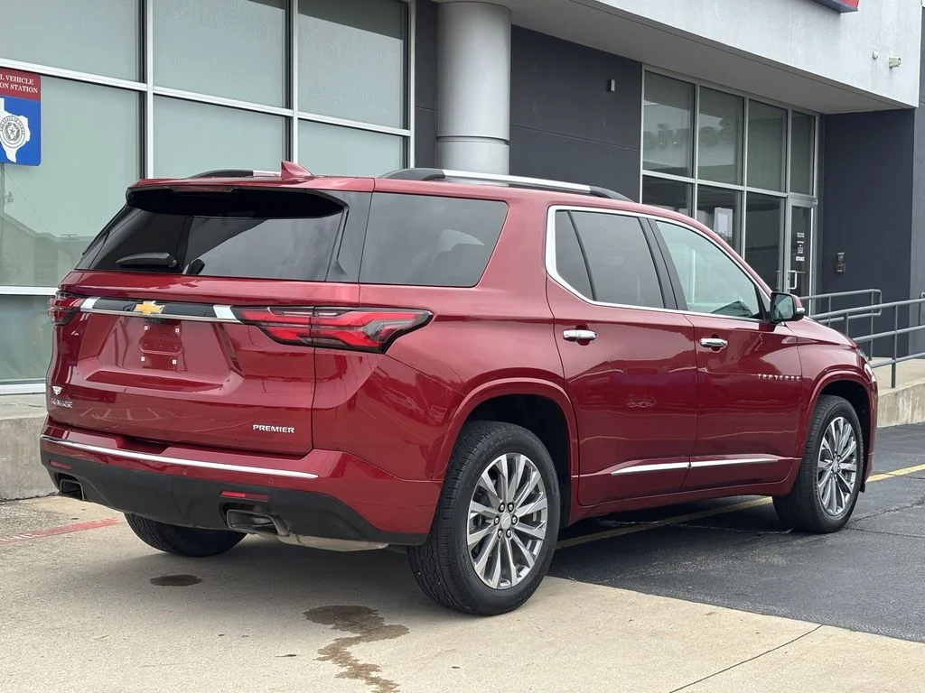Used 2023 Red Chevrolet Premier image 3
