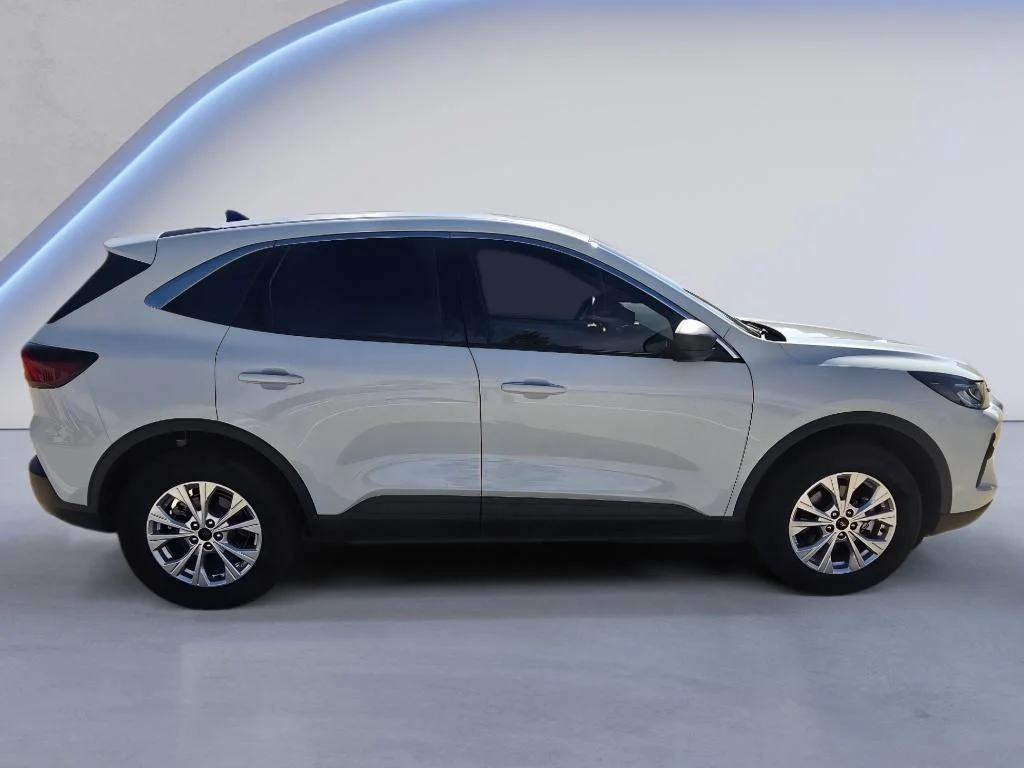 Used 2024 Oxford White Ford Active image 6