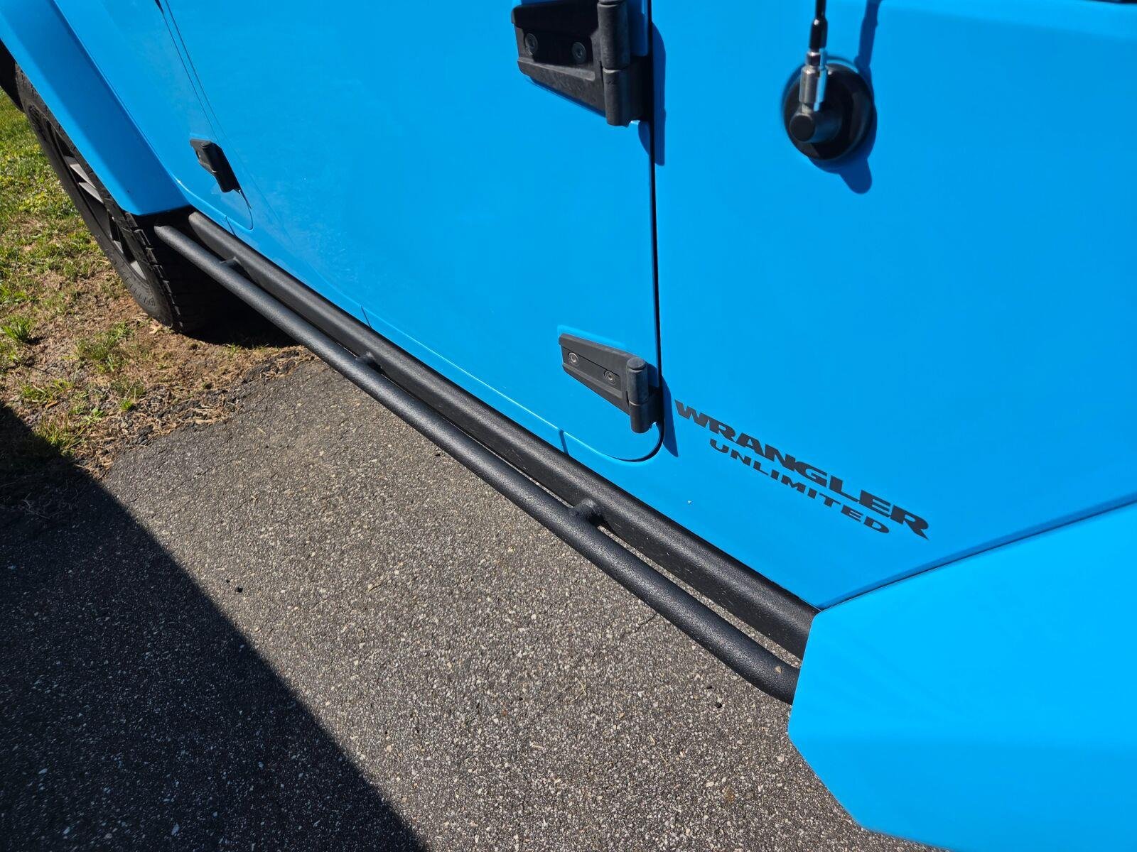 Used 2017 Blur Jeep Winter image 5