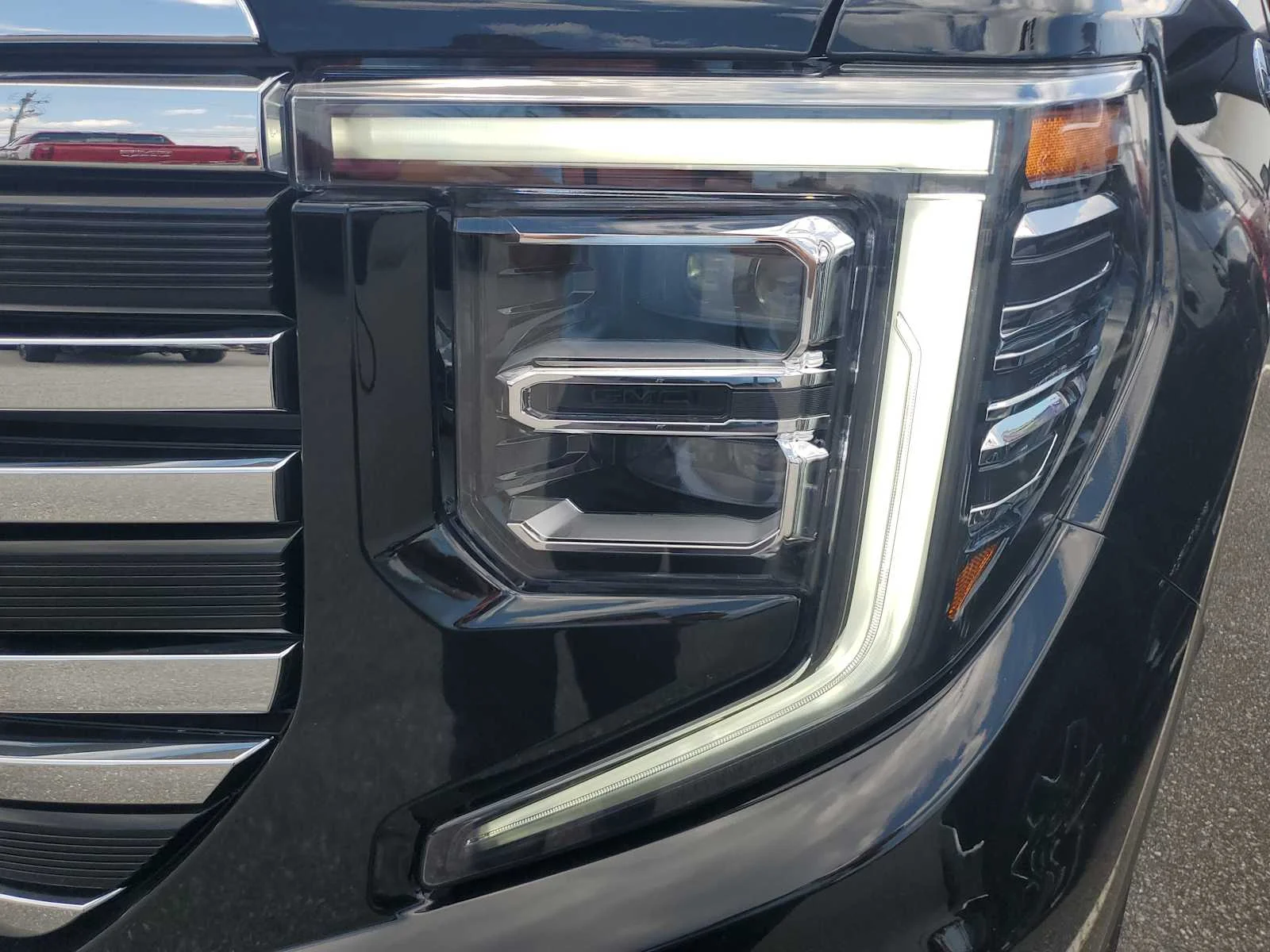 New 2026 Onyx Black GMC SLT image 26