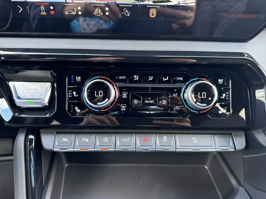 New 2026 Sterling Metallic GMC AT4 image 22
