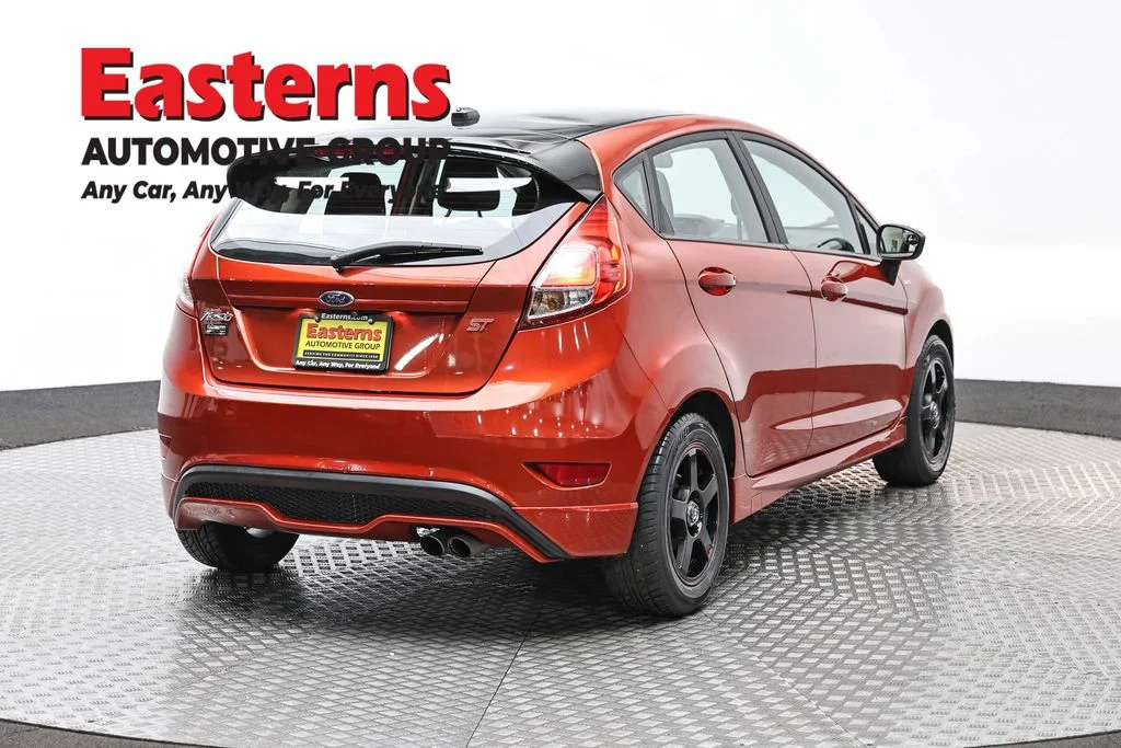 Used 2019 Red Ford ST image 5