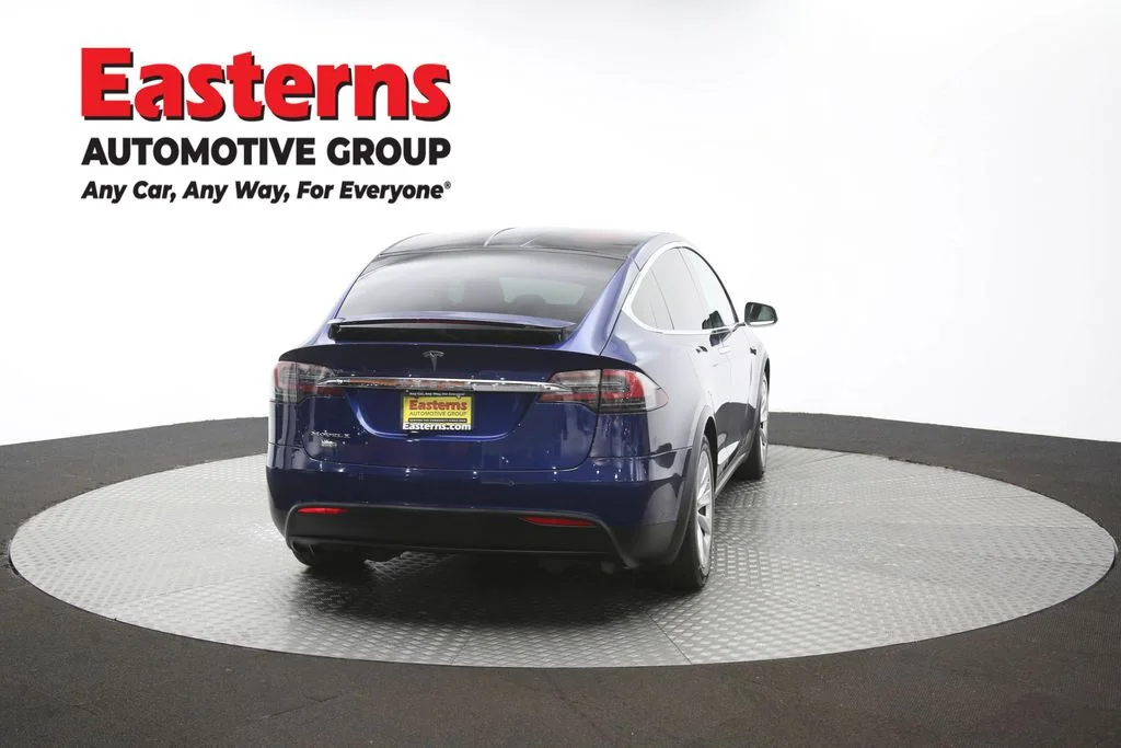 Used 2017 Blue Tesla 100D image 34