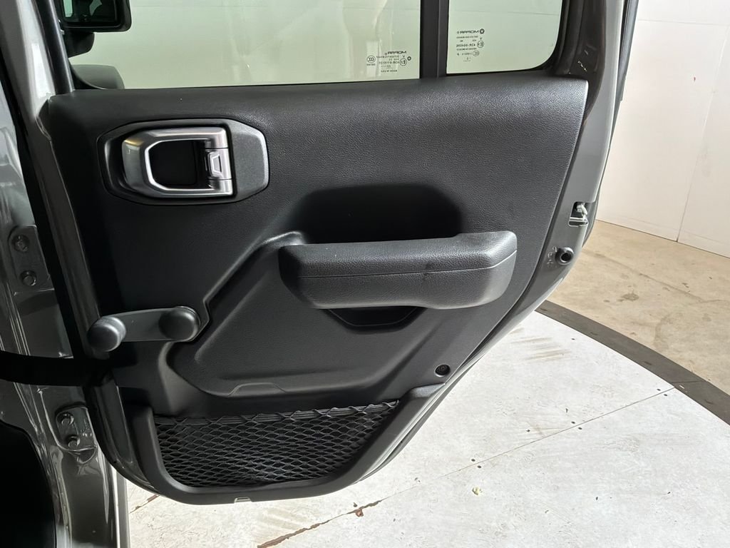 Certified Used 2022 Gray Jeep Unlimited Willys image 12