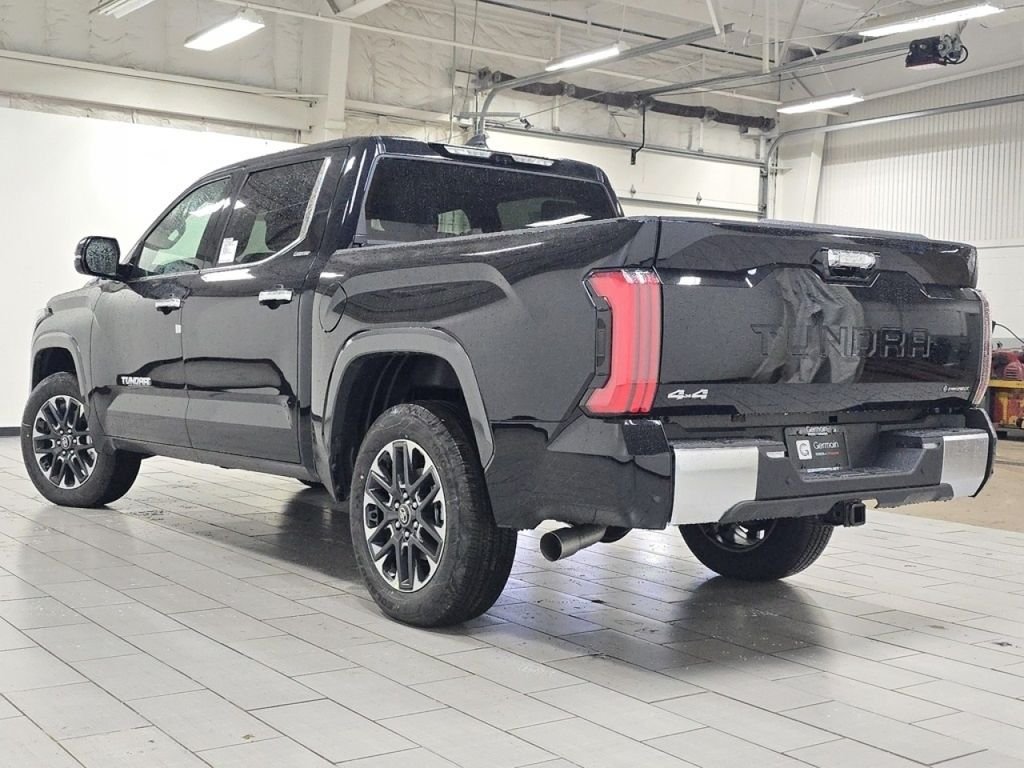 2026 Toyota Tundra Limited - Photo 17