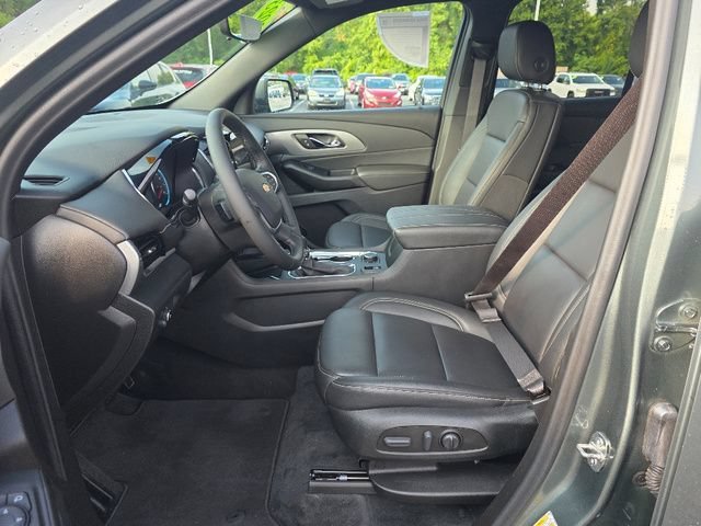 Used 2023 Silver Sage Metallic Chevrolet LT Leather image 33