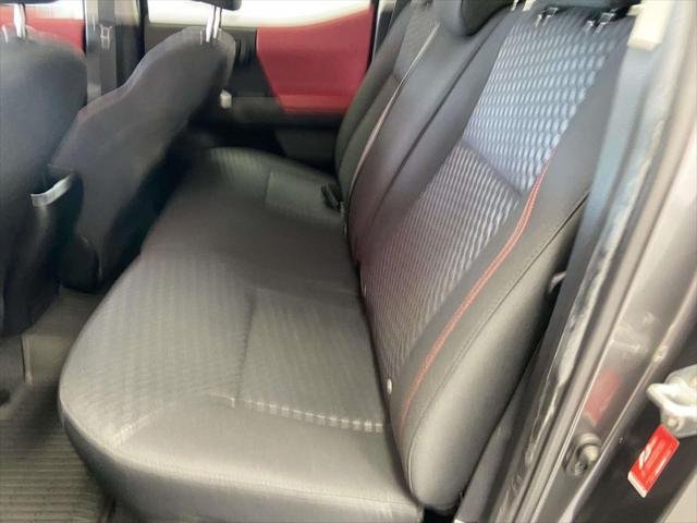 Certified Used 2022 MAGNETIC GRAY MET. Toyota  image 15