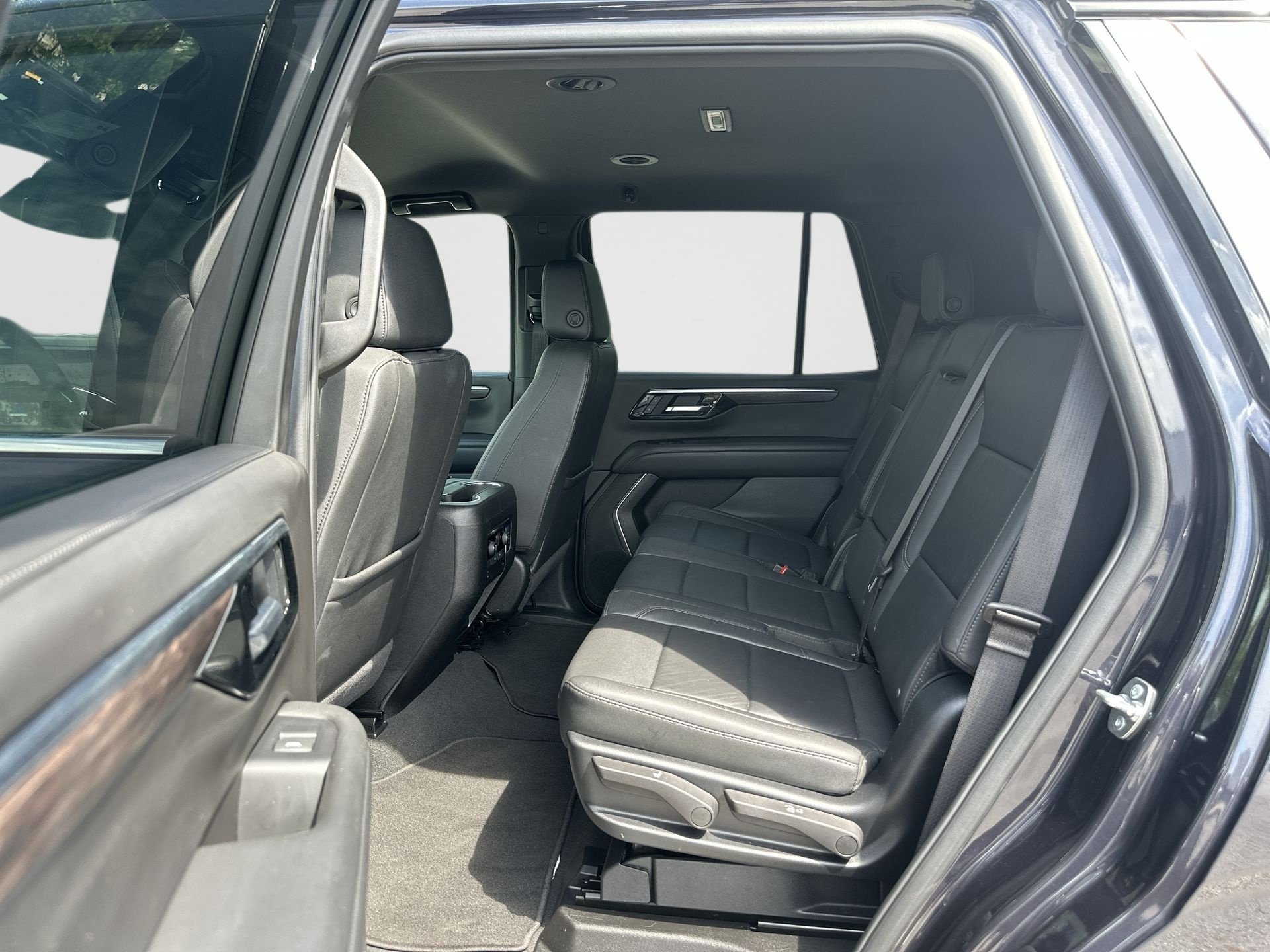 2025 Chevrolet Tahoe LT - Photo 24