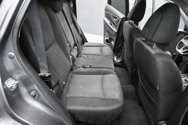 Used 2019 Gray Nissan SV image 16