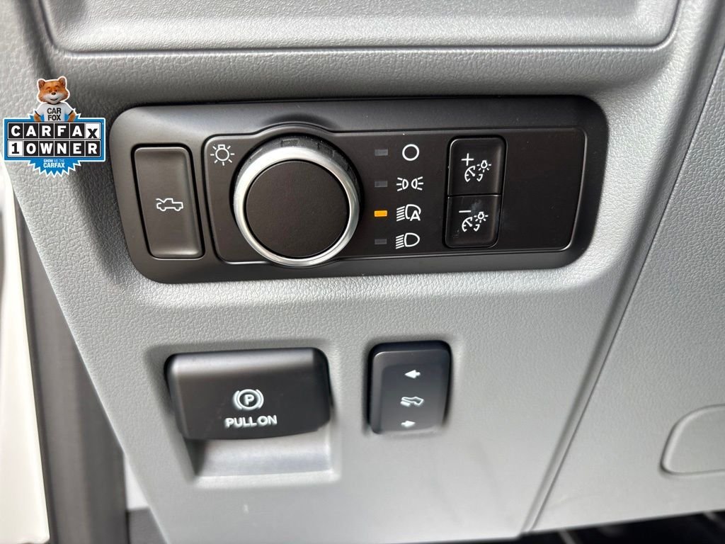 2025 Ford F-150 Lightning Flash - Photo 15