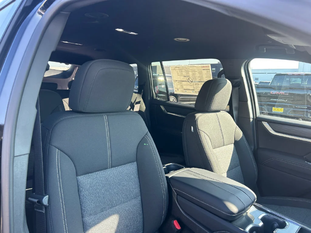 2026 GMC Acadia Elevation - Photo 38