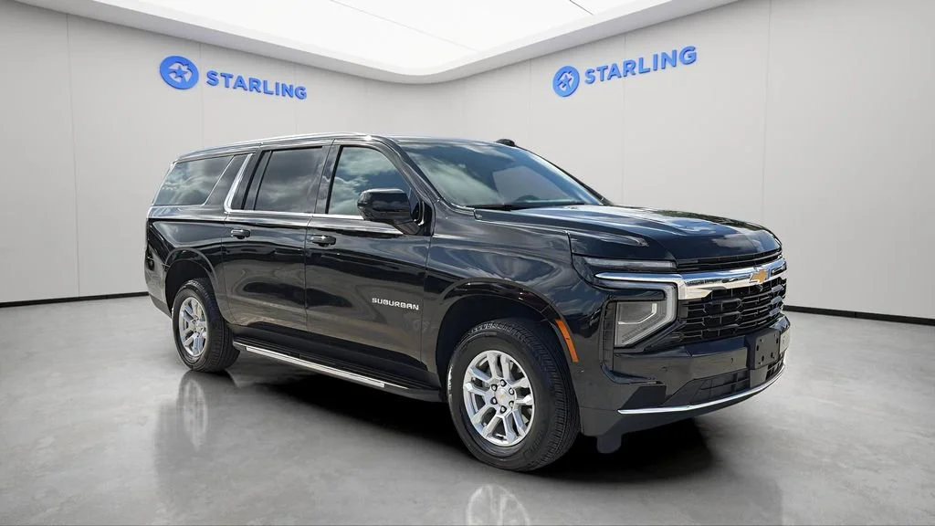 Used 2025 Black Chevrolet LS image 13