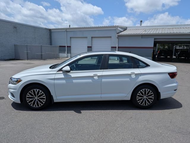 Used 2019 White Volkswagen 1.4T SE image 2