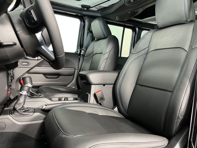 New 2026 Black Clearcoat Jeep  image 9