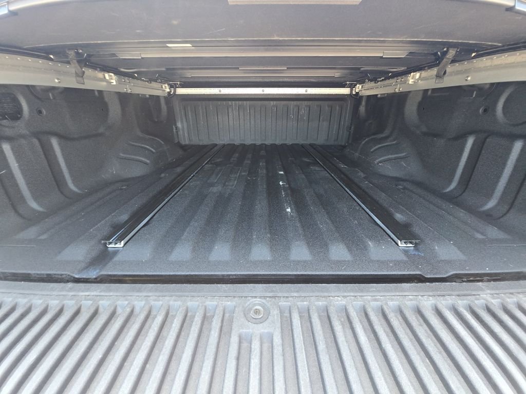 Used 2021 Black Nissan PRO-4X image 12