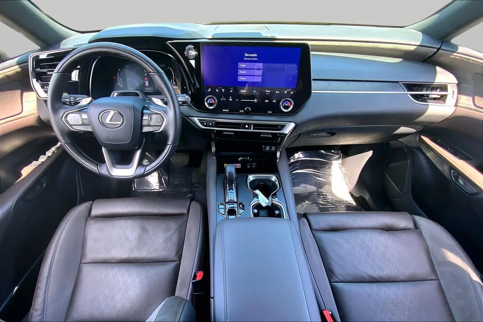 Certified Used 2024 NORI GREEN PEARL Lexus Luxury image 16