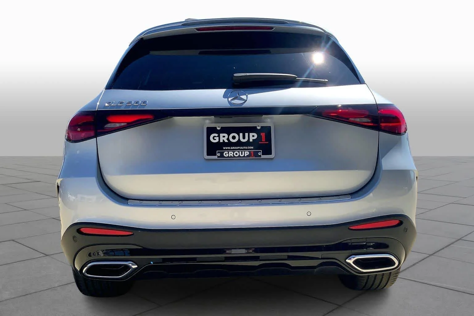 New 2026 Cirrus Silver Metallic Mercedes-Benz GLC 300 image 4