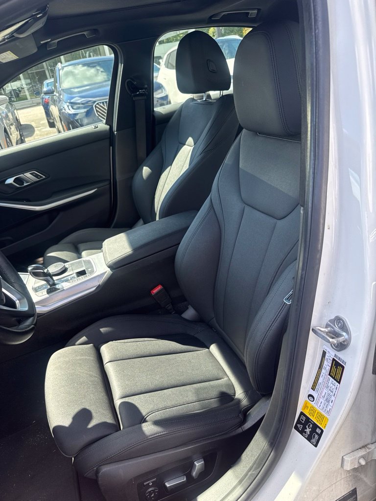 Used 2020 White BMW 330i xDrive image 7
