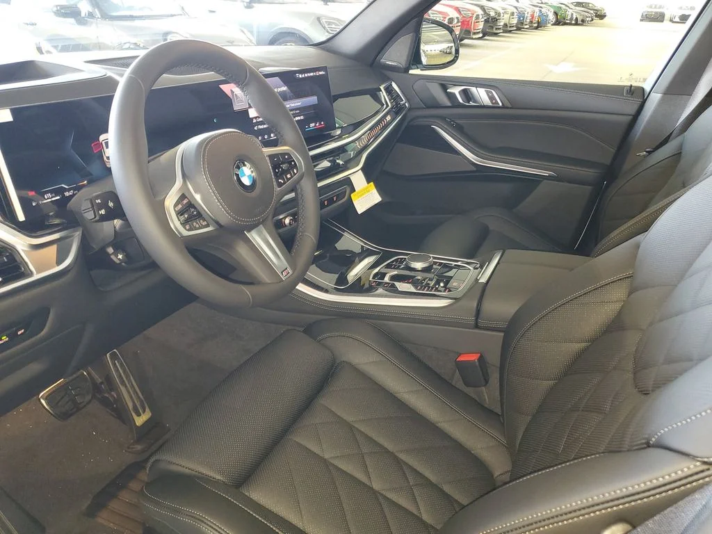 Used 2026 White BMW sDrive40i image 15