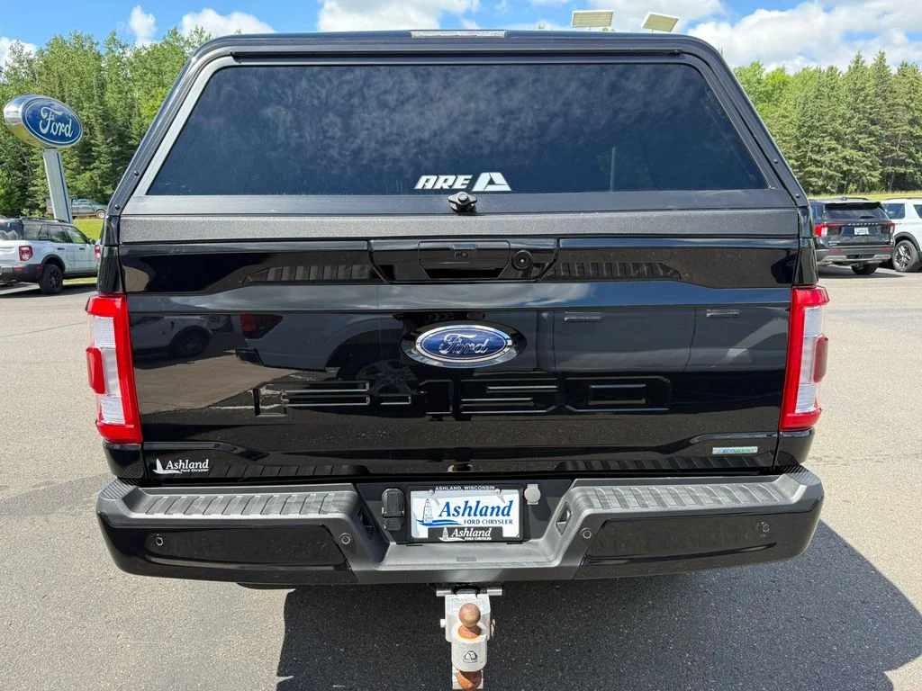 Used 2023 Black Ford Lariat image 4