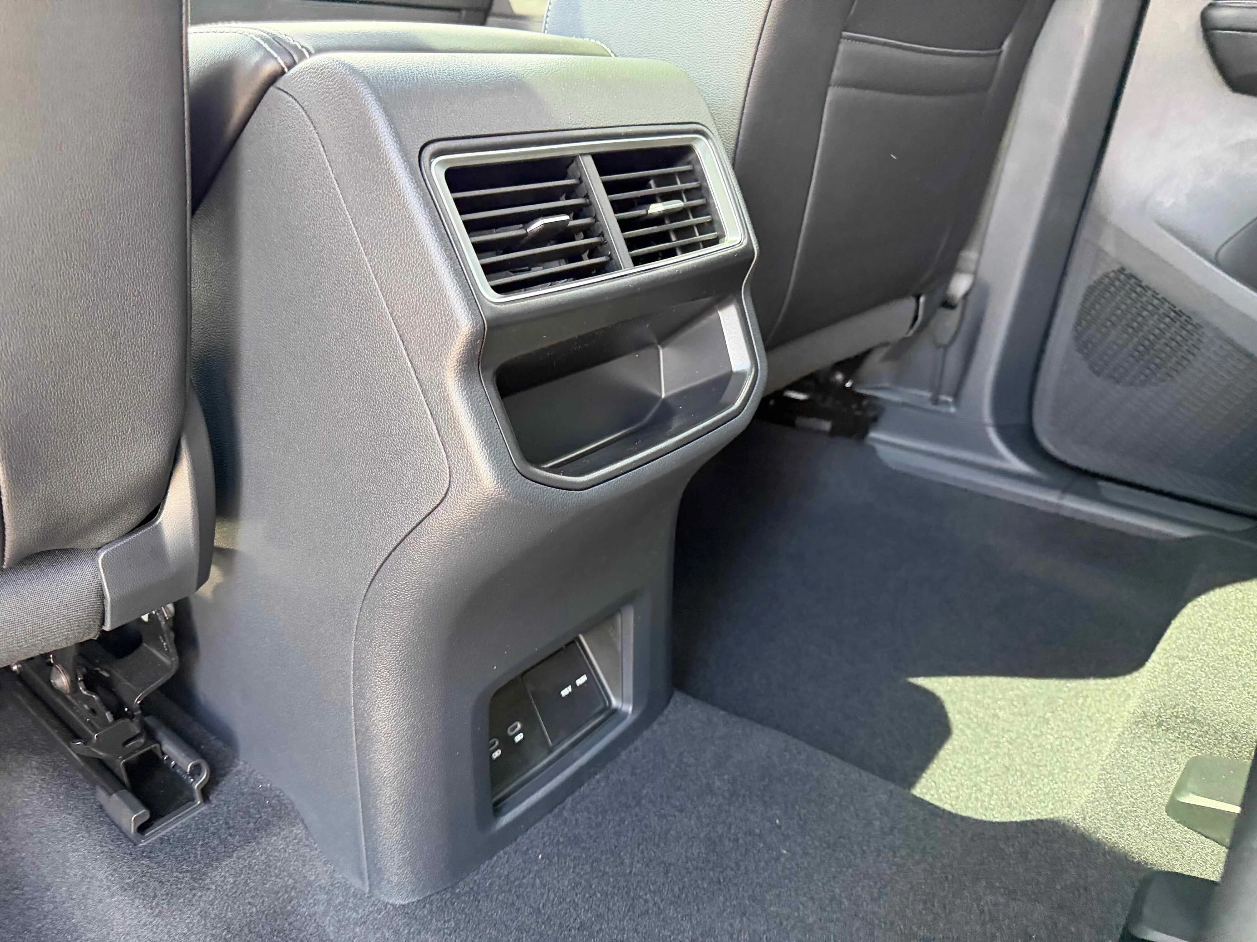 New 2026 Gray Volkswagen 2.0T SE w/Technology image 29