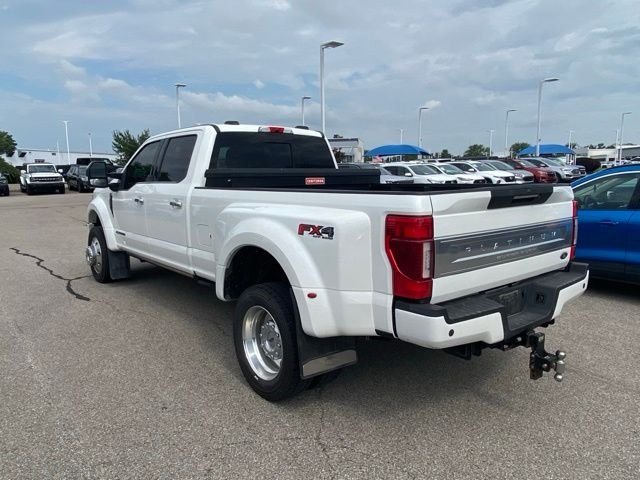 Used 2020 Star White Ford Platinum image 4