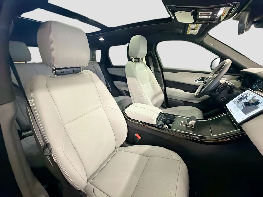 New 2026 Batumi Gold Premium Metallic Land Rover  image 29