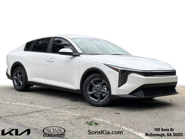 2026 Kia K4 LXS