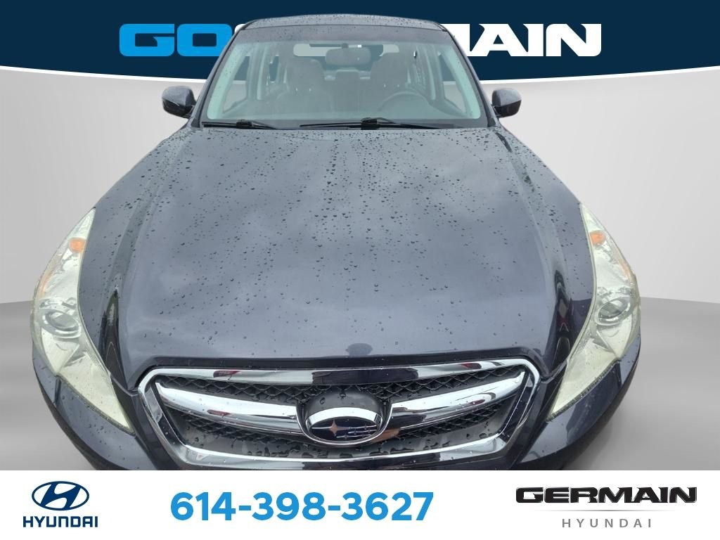 Used 2011 Gray Subaru 2.5i image 2