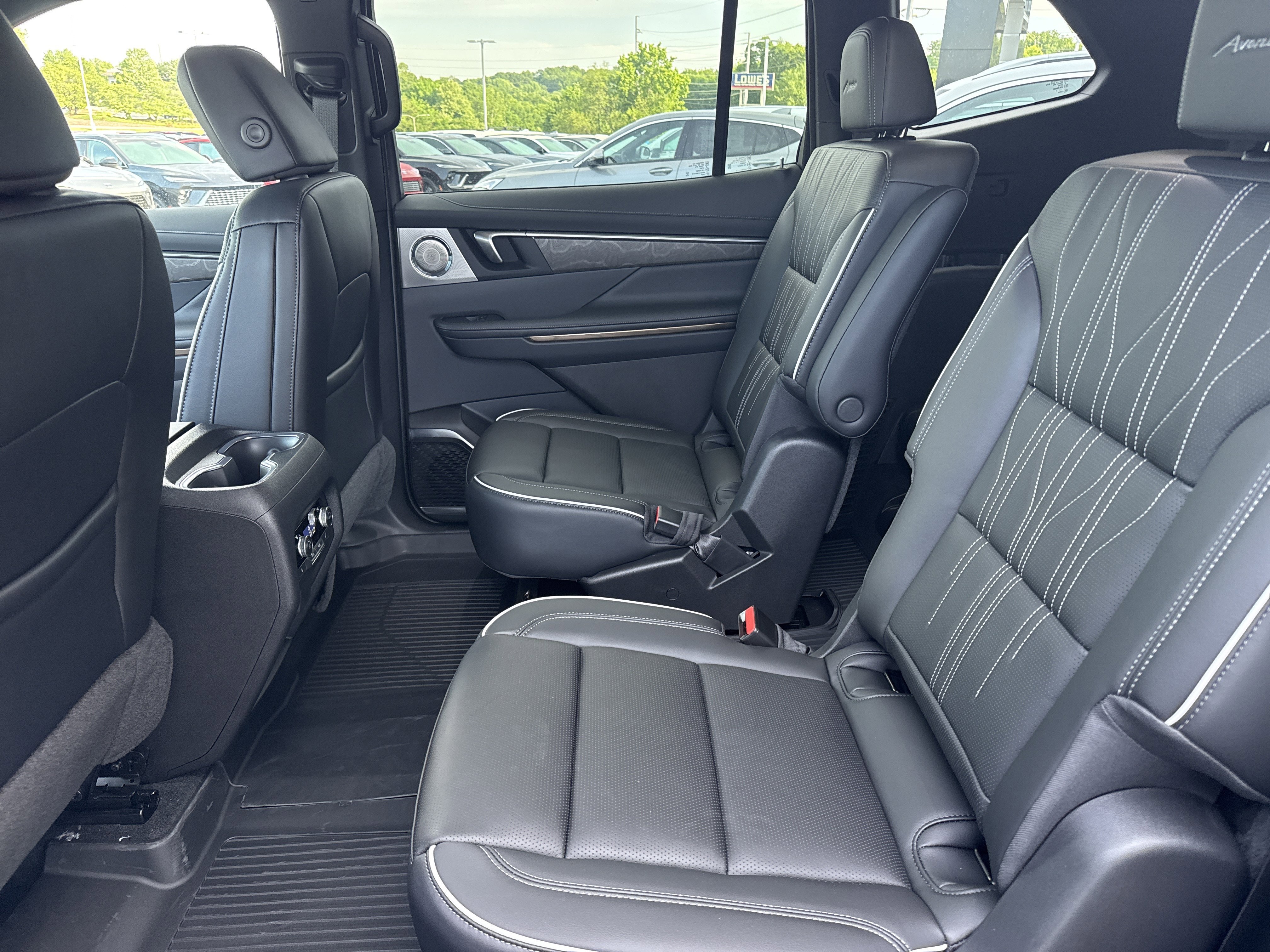 2026 Buick Enclave Avenir - Photo 6