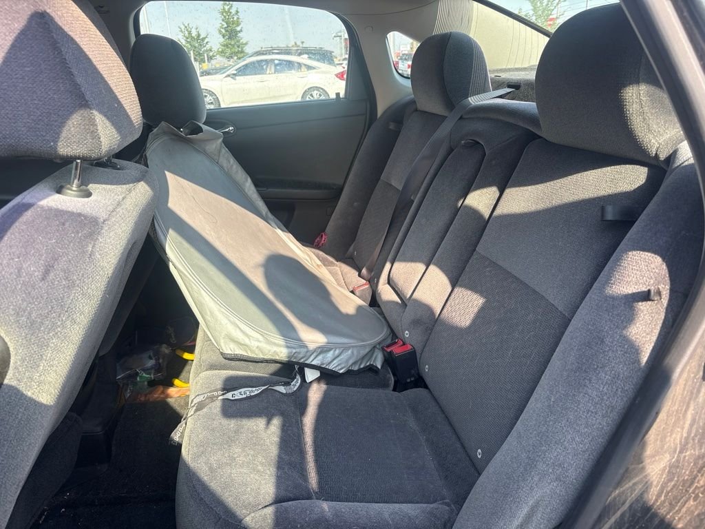 Used 2015 Gray Chevrolet LT image 10