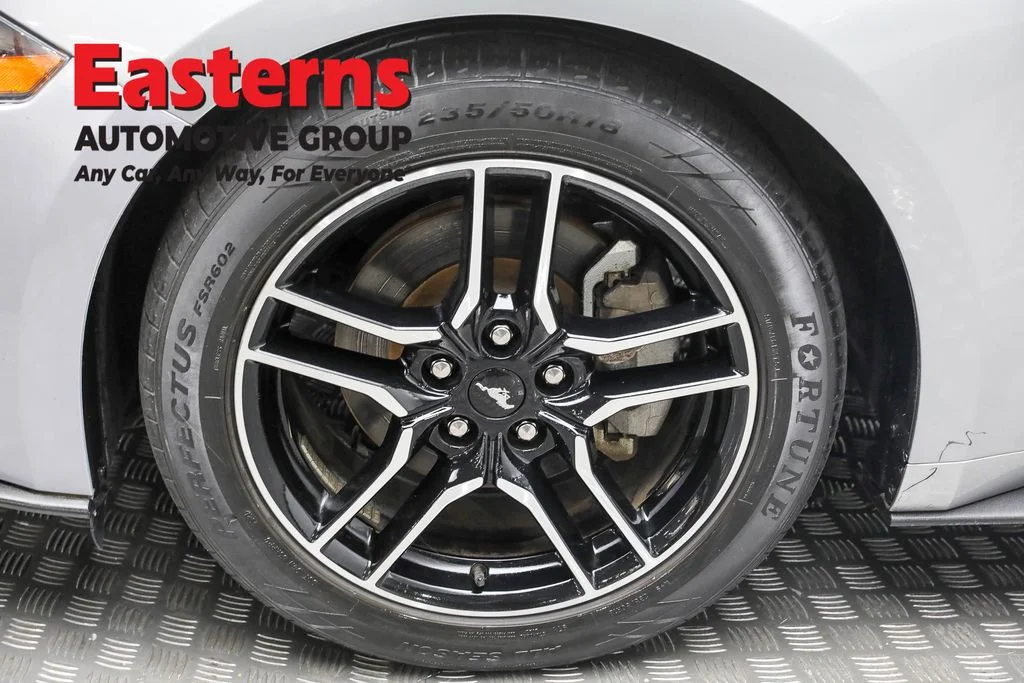 Used 2022 Silver Ford EcoBoost Premium image 27