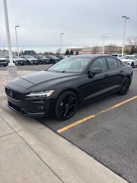 2024 Volvo S60 B5 Plus Black Edition AWD's photo