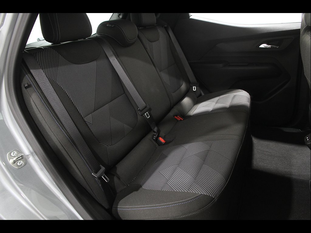 Used 2027 Sterling Gray Metallic Chevrolet LT image 18