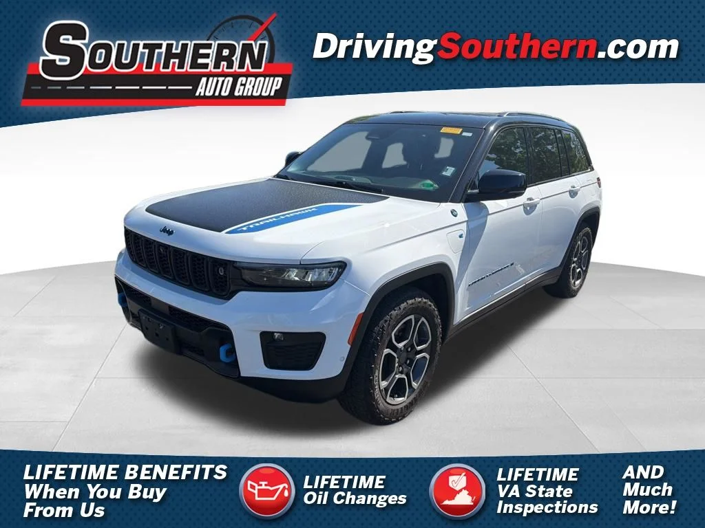 2023 Jeep Grand Cherokee Trailhawk 4xe 4x4's photo
