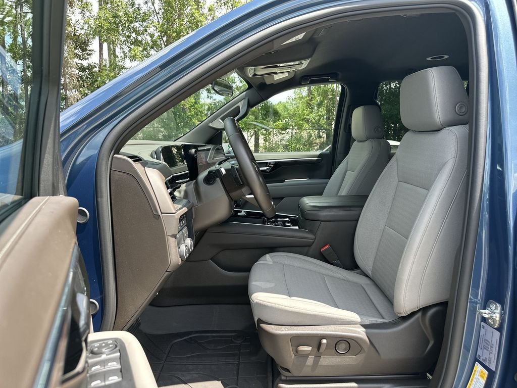 2026 Chevrolet Tahoe LS - Photo 19