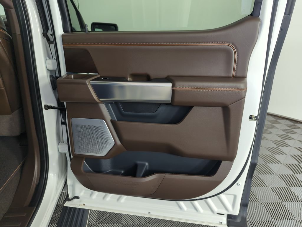 Used 2022 White Ford King Ranch image 30