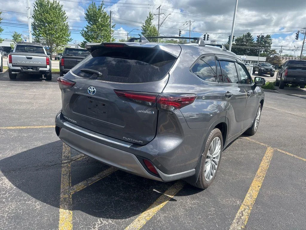 Used 2024 Magnetic Gray Metallic Toyota Platinum image 8