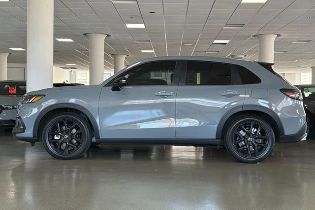 Certified Used 2025 Urban Gray Pearl Honda Sport image 11