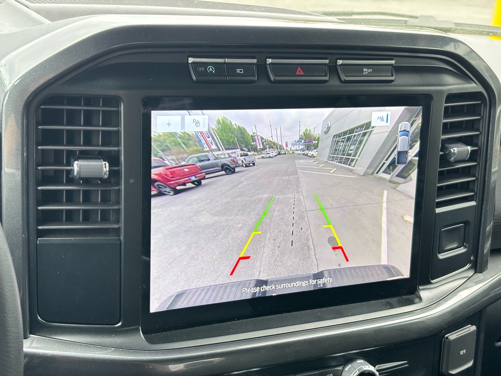 Used 2023 Black Ford XLT image 14
