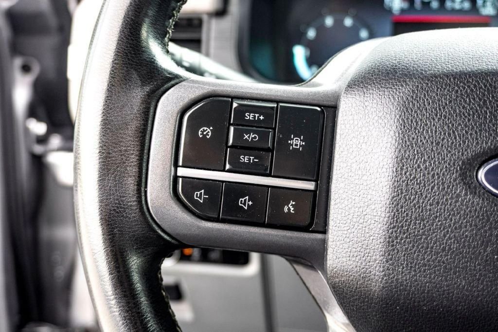 Used 2024 Silver Ford XLT image 18