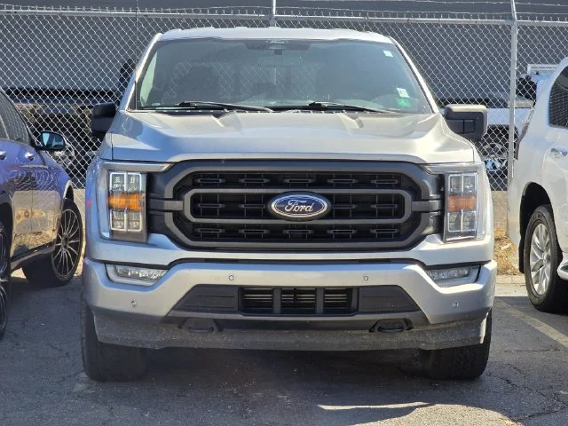 Used 2022 Iconic Silver Metallic Ford XLT image 2