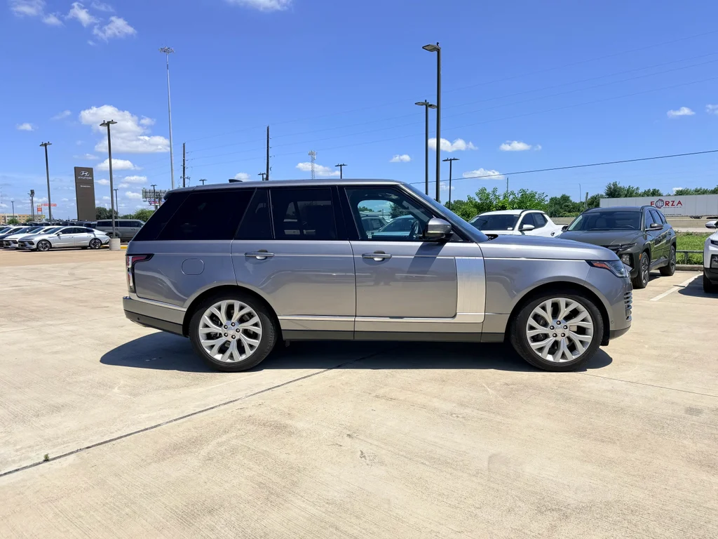 Used 2021 Eiger Grey Metallic Land Rover Westminster image 5
