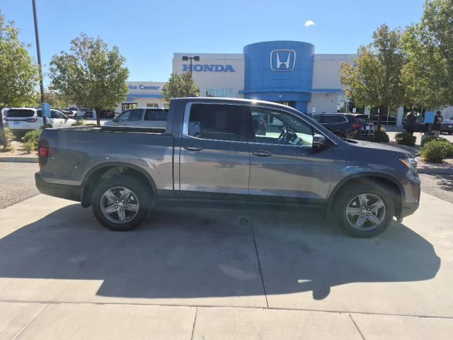 Certified Used 2023 Modern Steel Metallic Honda AWD RTL image 7