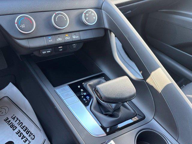 New 2026 Serenity White Hyundai SE image 56
