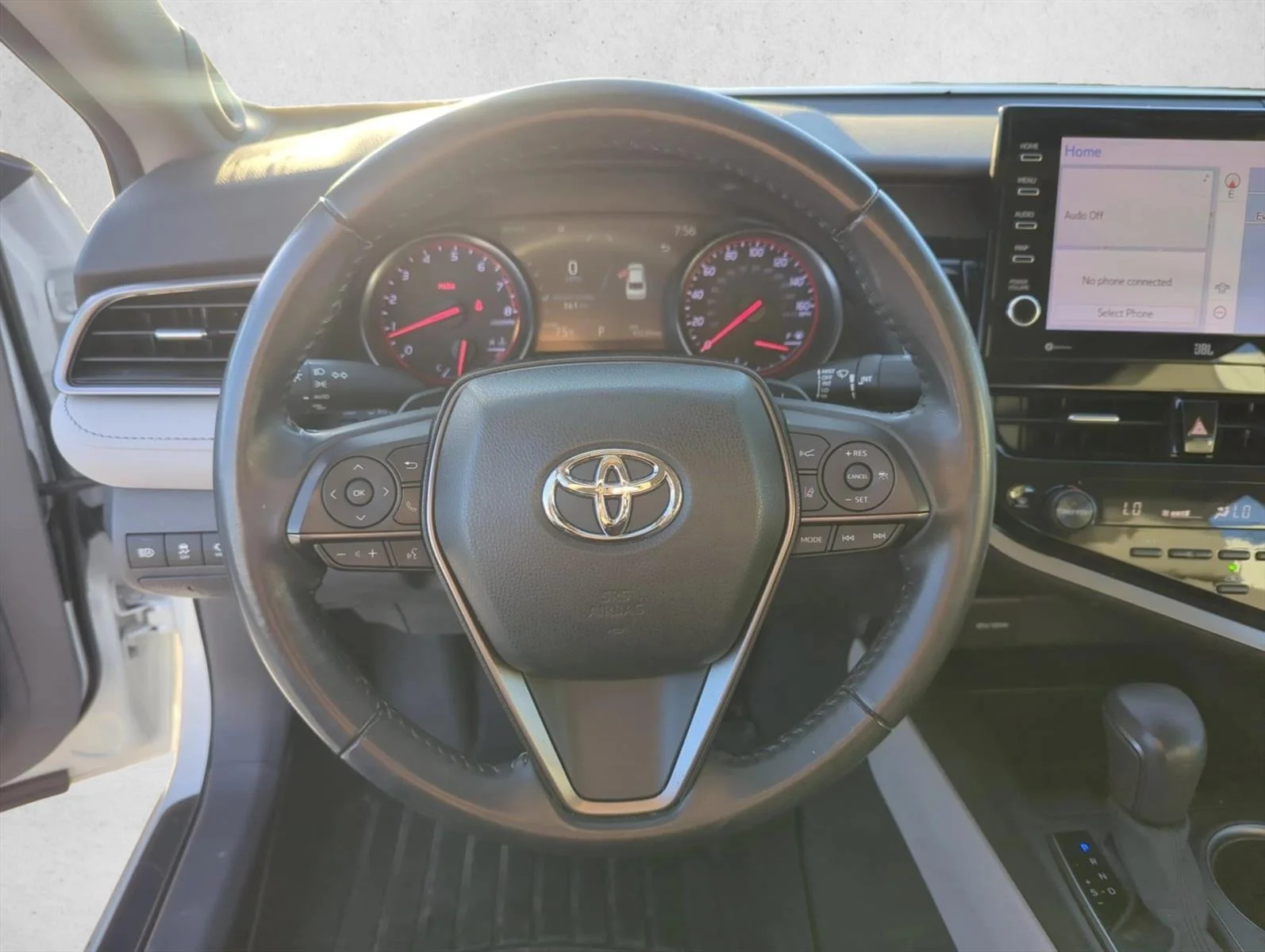 Used 2021 Wind Chill Pearl Toyota XSE image 12