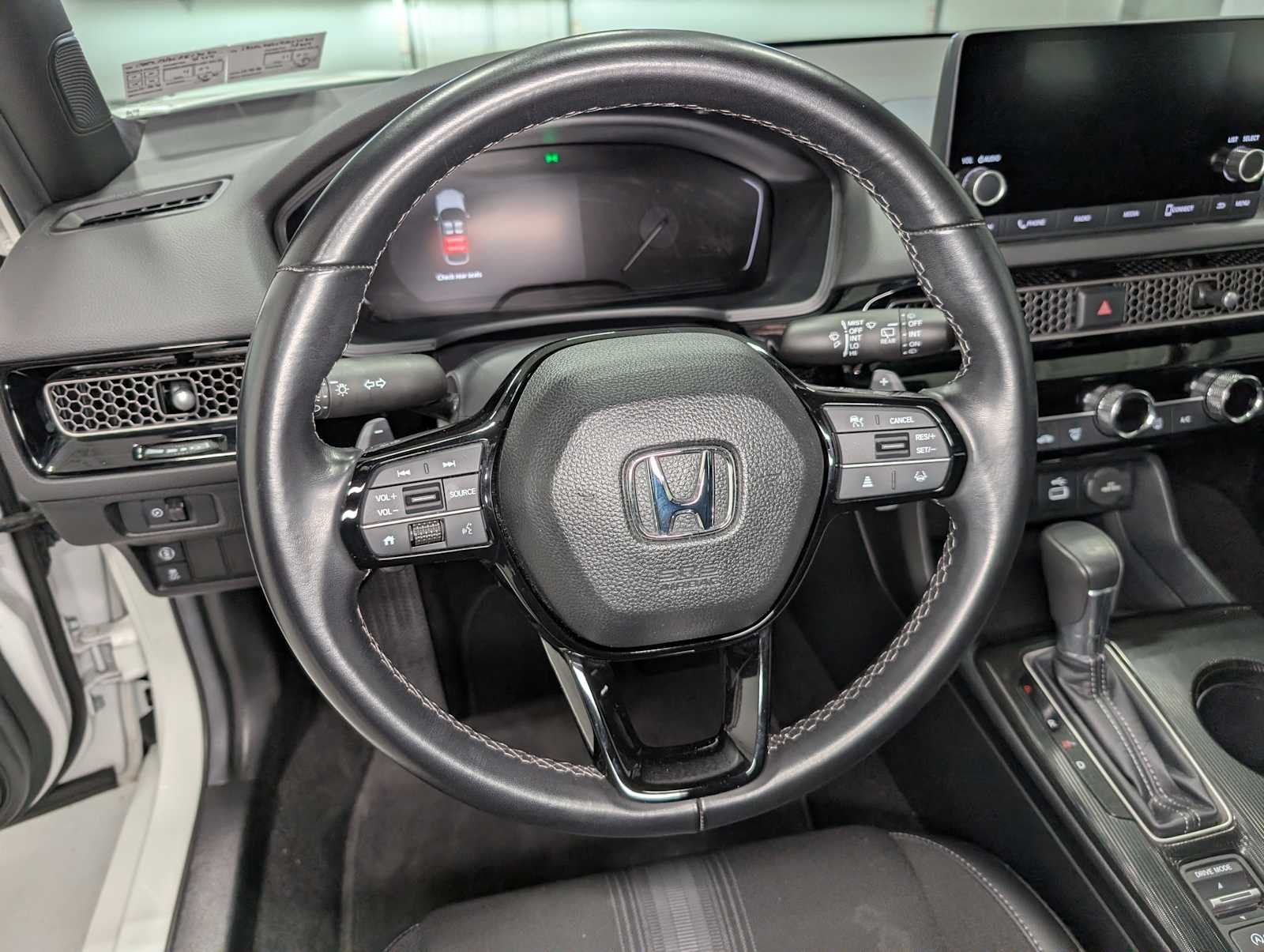 Certified Used 2024 Platinum White Pearl Honda 2.0L SPORT image 34